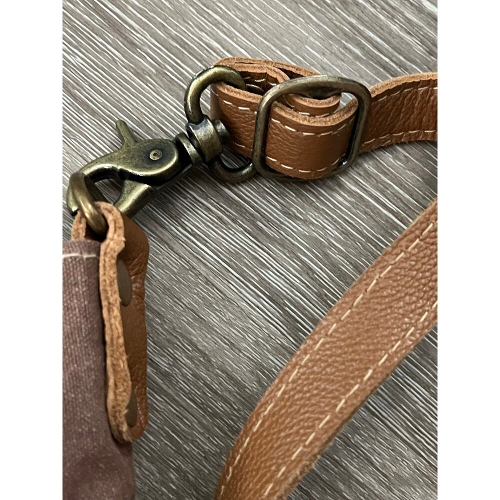 Myra DIZZY CIRCLE Canvas/Leather Crossbody Boho Shoulder Bag - Picture 3 of 14